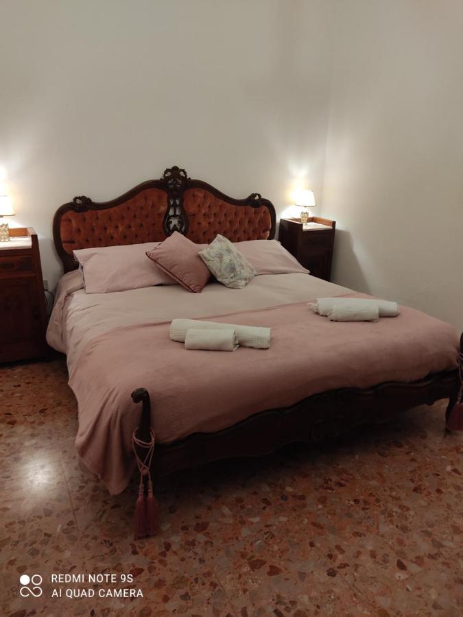 카파놀리 Holiday House I Colli Pisani 아파트 외부 사진